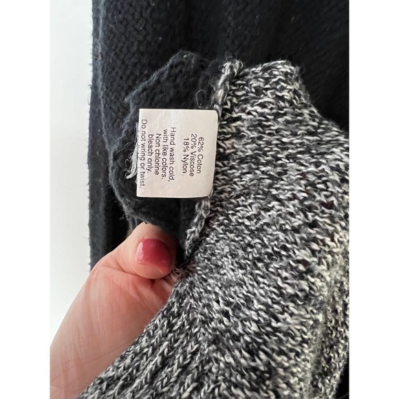 Madewell Black and Grey Sweater - Picture 7 of 7
